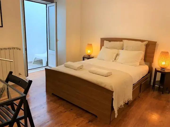 Appartement Lisbon Necessidades Artists